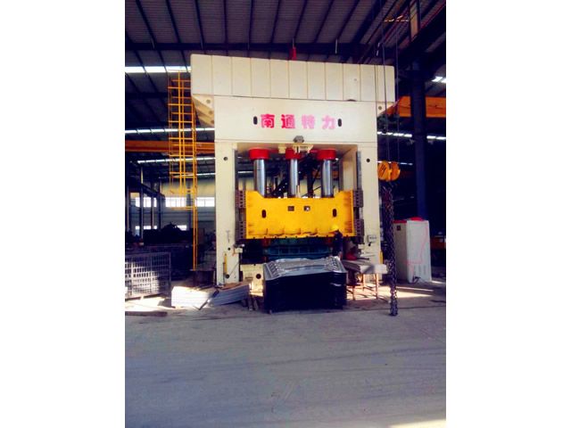 1250T框架压力机